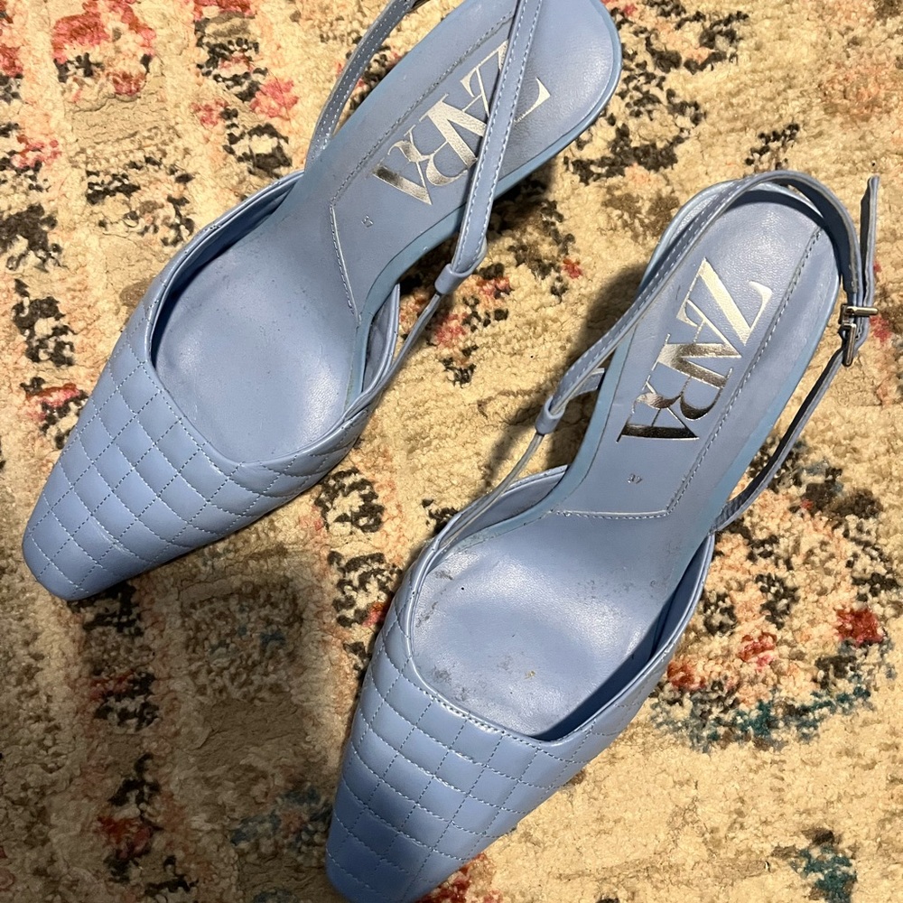 Zara Women's Blue Quilted Slingback Shoes